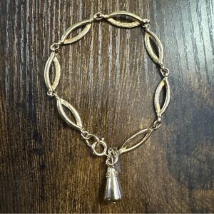 Vintage SARAH COVENTRY Gold Tone Dainty Dangle Charm Bracelet Cocktail Fashion